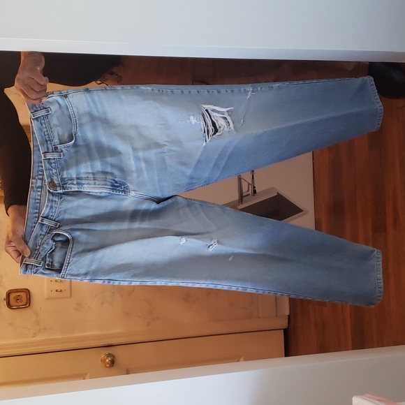 Kirklands Other - MEN JEANS Excellent Condition